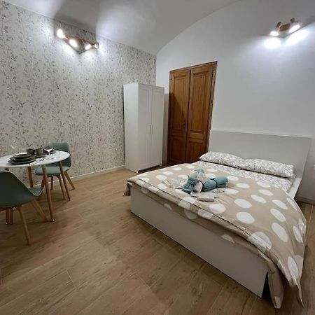 Maison Vivien, Appartamento Nel Cuore Di Torino. Zewnętrze zdjęcie